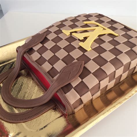 louis vuitton cake pink|louis vuitton cake recipes.